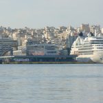 Große und kleine Schiffe füllen den Hafen von Athen (Foto: pg)